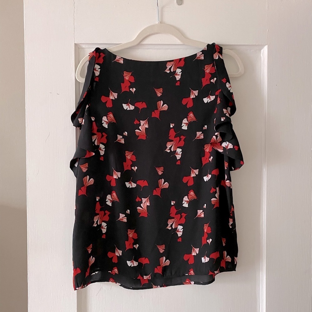Banana Republic Flutter sleeve blouse - Picture 4 of 11